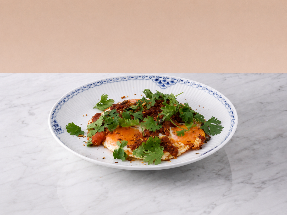 Shakshouka with Bolognese sauce