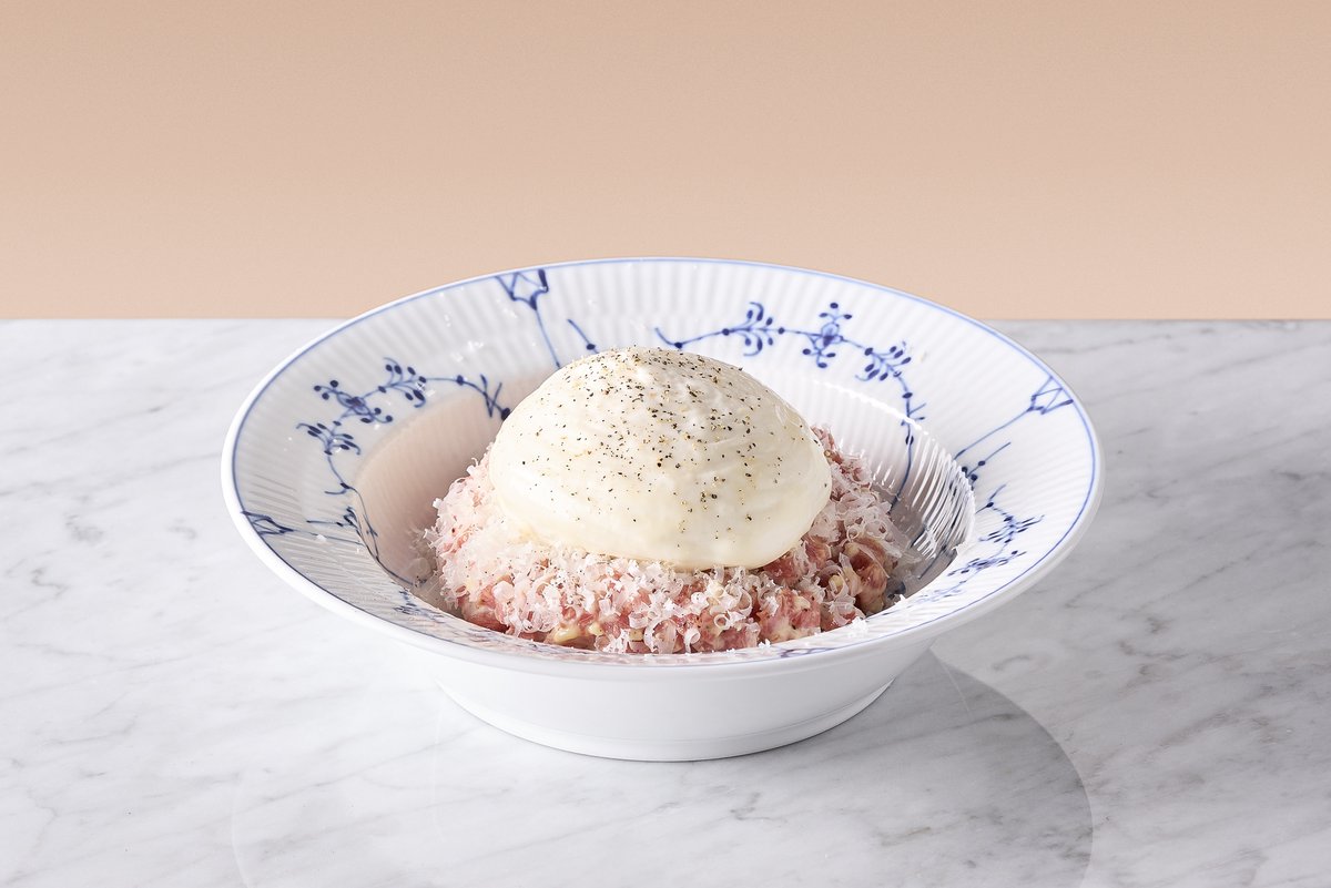 Beef tartare with parmesan