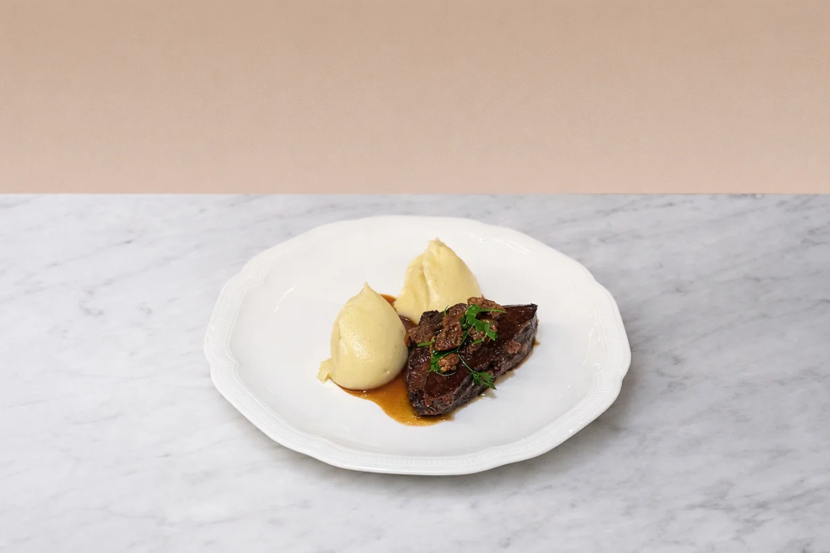 Beef cheeks with chanterelles