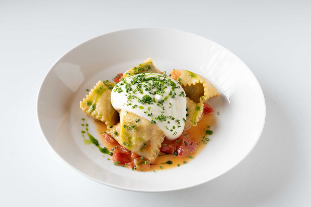 Равиоли с уткой и пармезаном