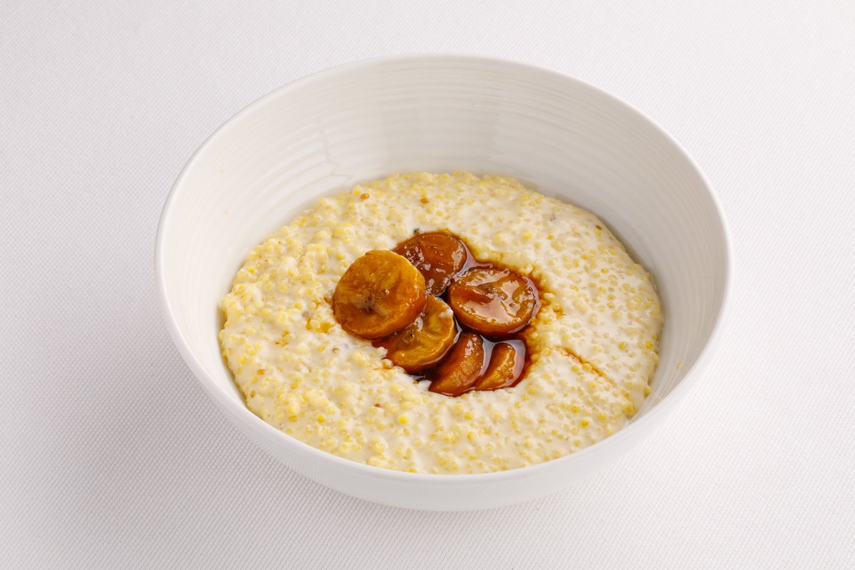 Пшенная каша с бананом и карамелью