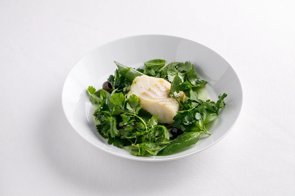 Треска с брюссельской капустой и лемонграссом