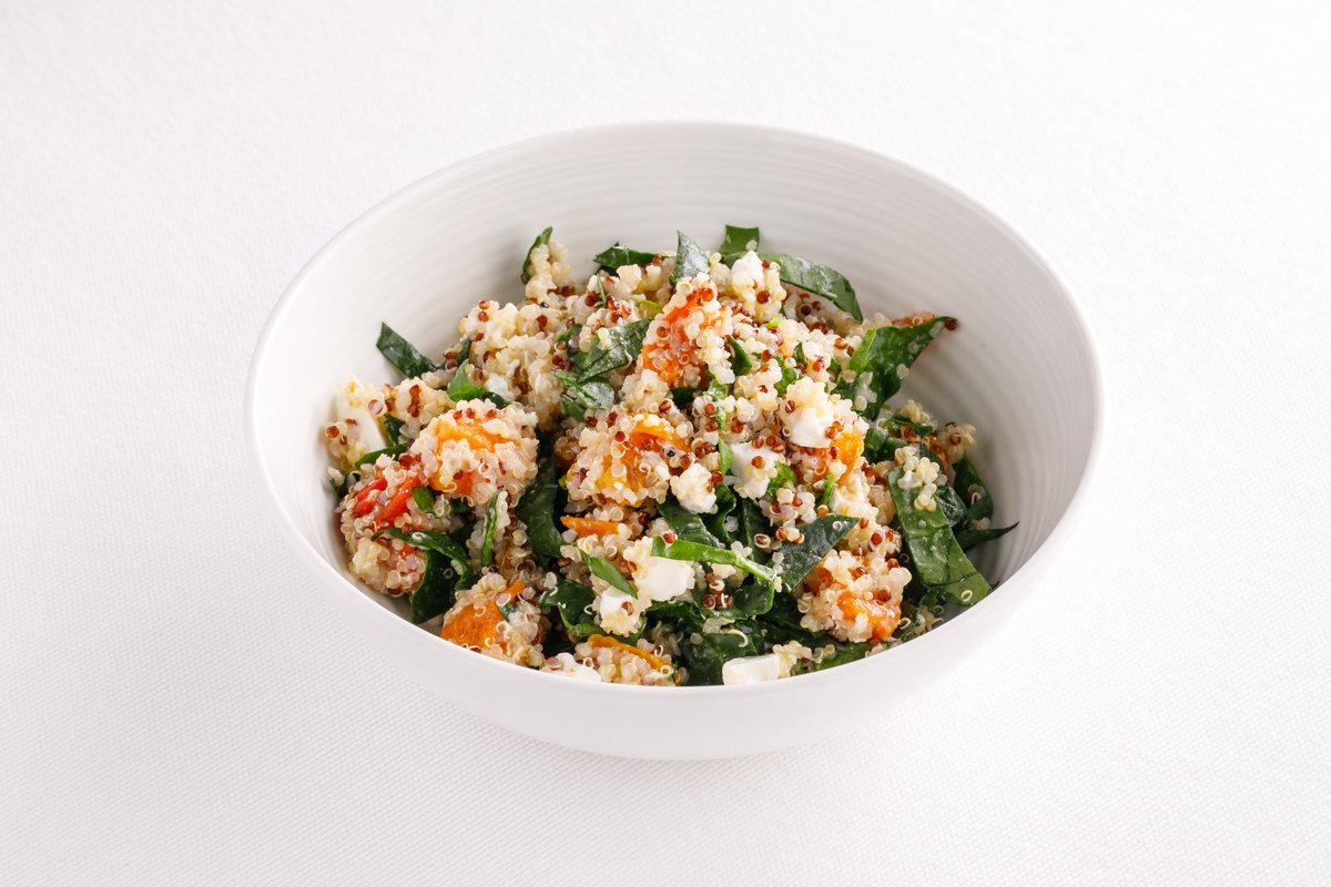 Салат из киноа с тыквой и фетой
