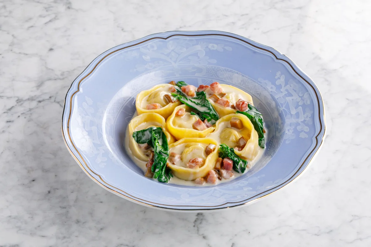 Вареники с белыми грибами и грудинкой