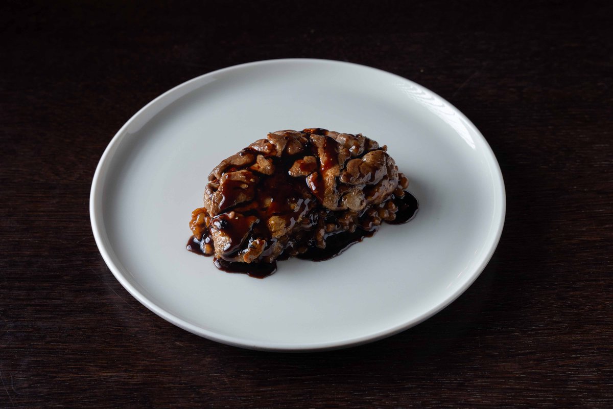 Телячьи мозги с пшеницей и соусом из солода и трюфеля