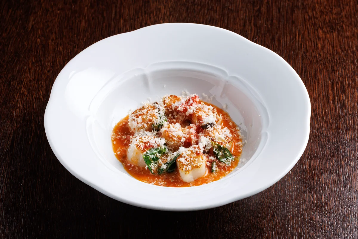 Морские гребешки с сыром раклет